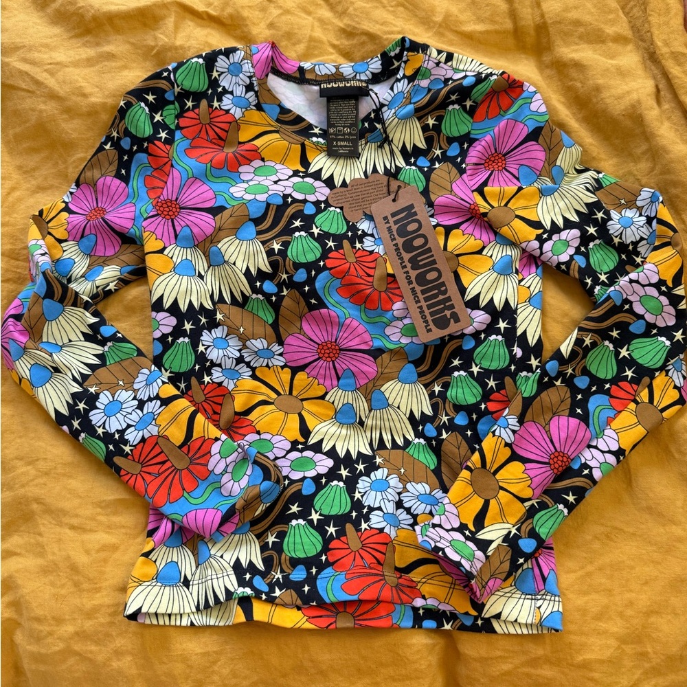 Nooworks long sleeve tee cosmic floral